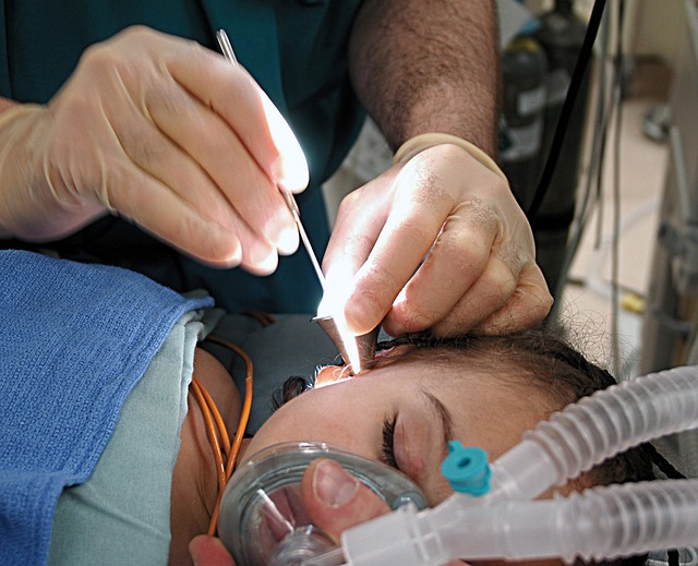 ear procedure, doctor